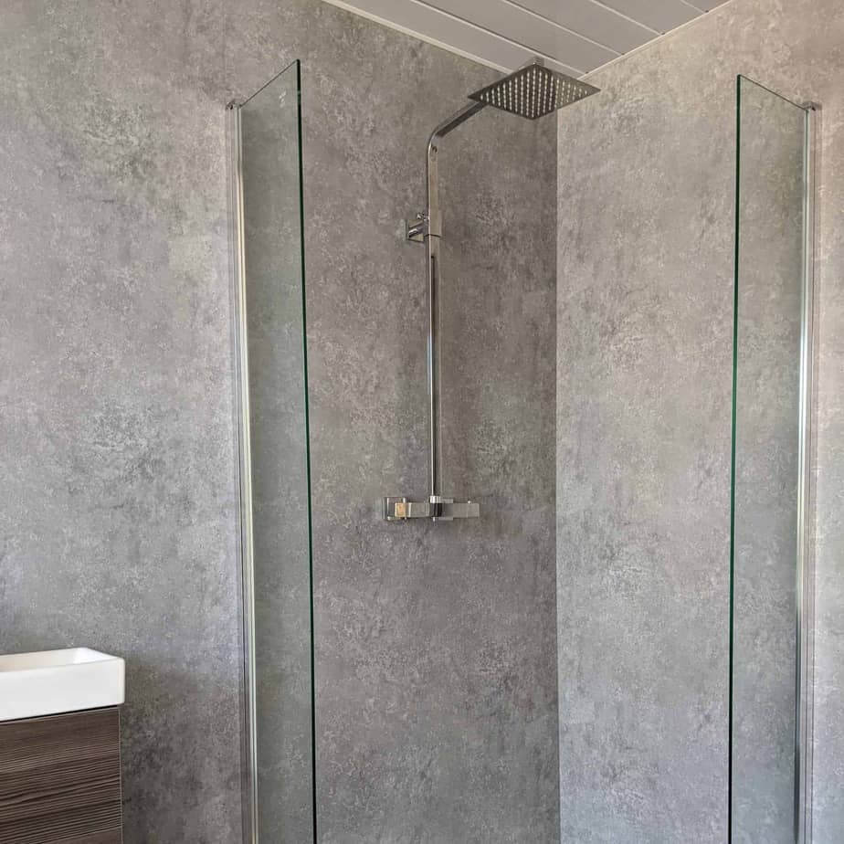 8mm Light Concrete Bathroom Wall Panel - Pack of 4 - Image 6