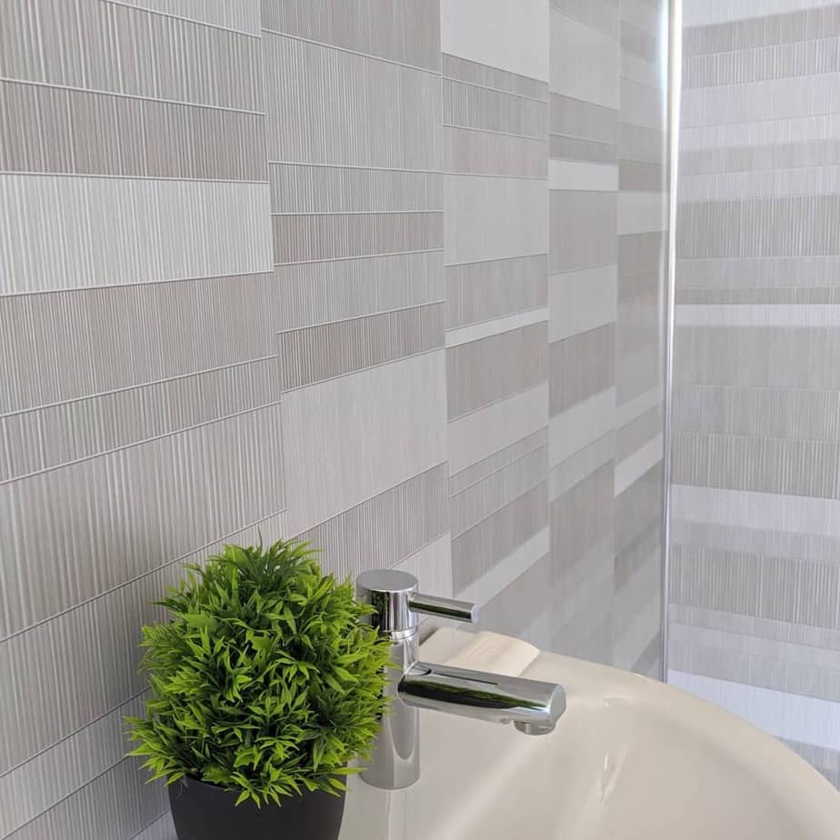 8mm Light Grey Mosaic Bathroom Wall Panel - Pack of 4 - Image 6