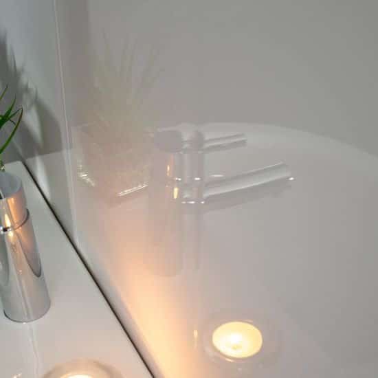 8mm White Gloss Bathroom Wall & Ceiling Panel - Pack of 4 - Image 5