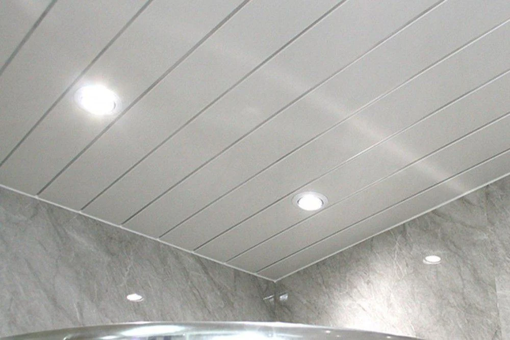 8mm White Gloss With 2 Chrome Strip Wall & Ceiling Panel - Pack of 4 - Image 3